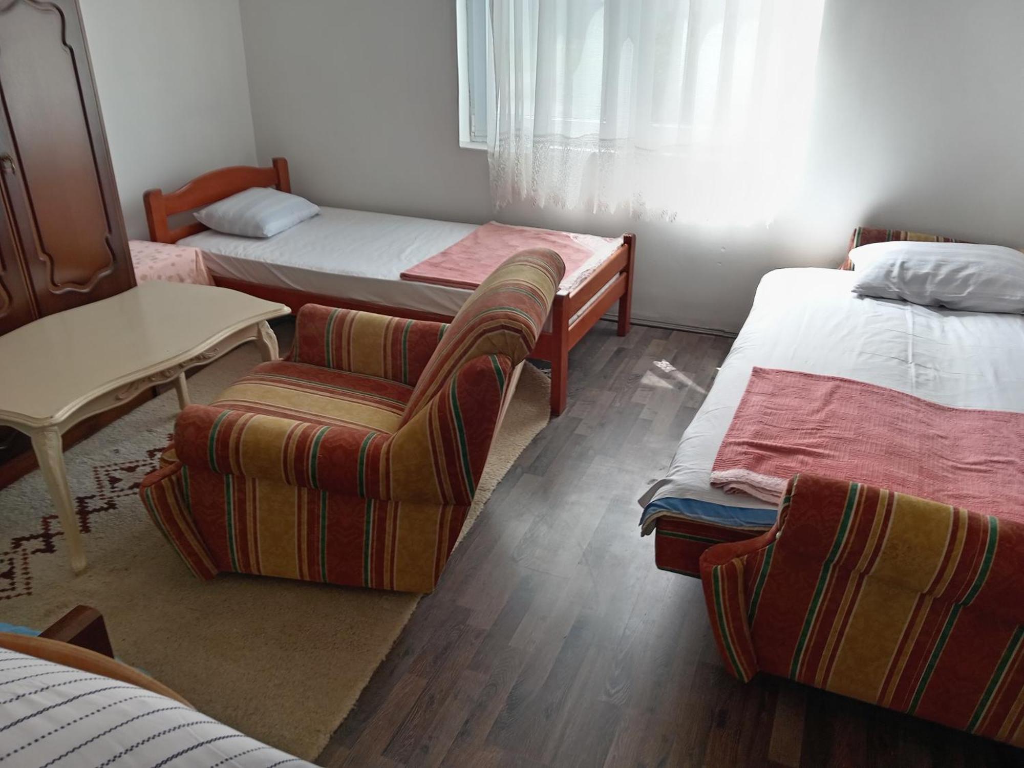 "Poetsko Cose" Nikole Tesle 86 Guest House Morovic Exterior photo